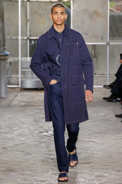 Look 34